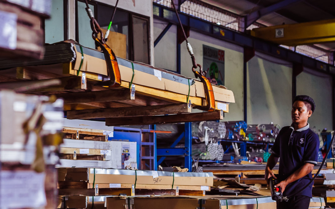 Proyek mangkrak karena supplier besi? Ini dia tips memilih Distributor Besi yang bisa diandalkan!